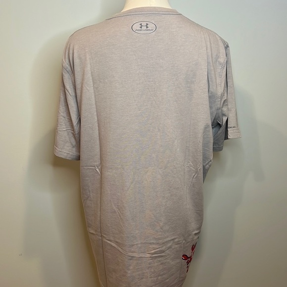 Men’s Under Armour triple double burger tshirt - Picture 3 of 8